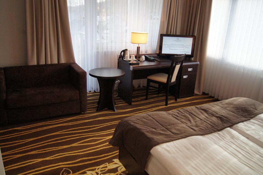 Hotel Business Faltom Gdynia 루미아 외부 사진