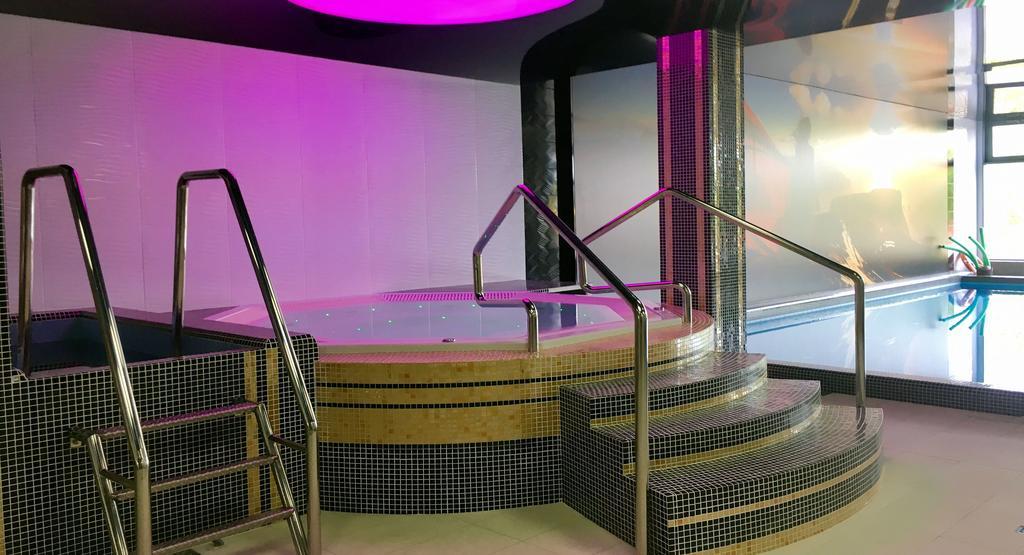 Hotel Business Faltom Gdynia 루미아 외부 사진